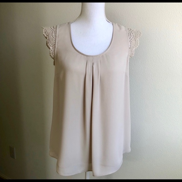 Crochet Cap Sleeve Blouse - Picture 2 of 6